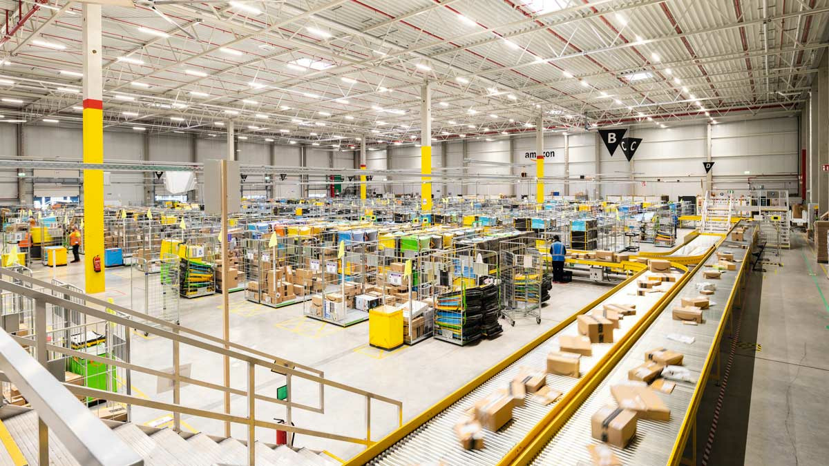 Amazon, Moosburg, Innenansicht